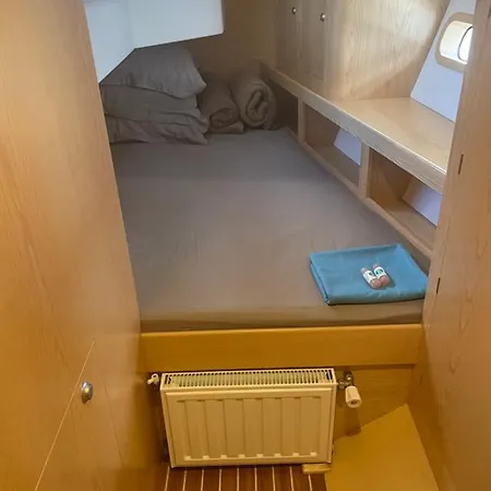 Barco No Centro De Tenerife- Alugue A Cabine *
